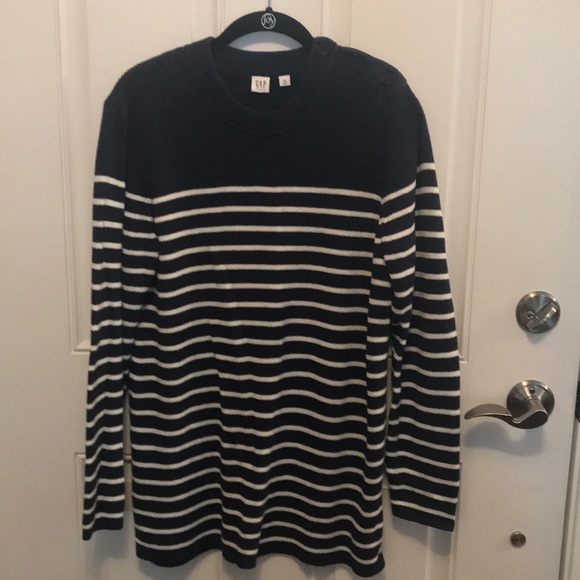 Gap Maternity Sweater - Picture 1 of 4